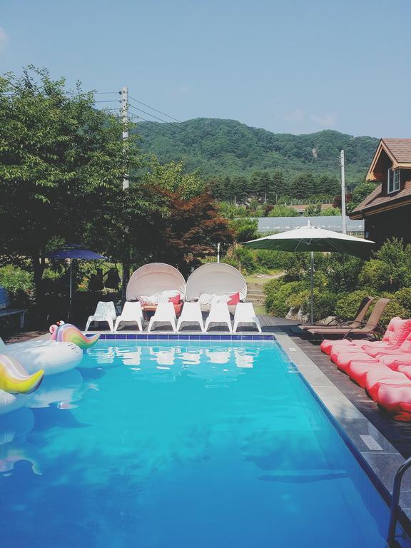 Popcorn House Pension Gapyeong Exterior photo
